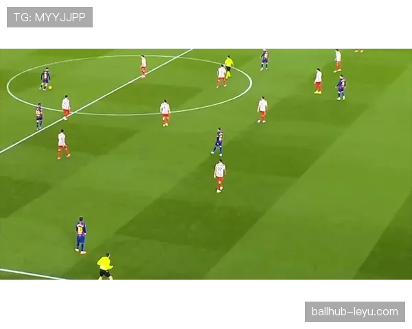 拉菲尼亚欧战破门创纪录，状态回勇引领球队迈向辉煌