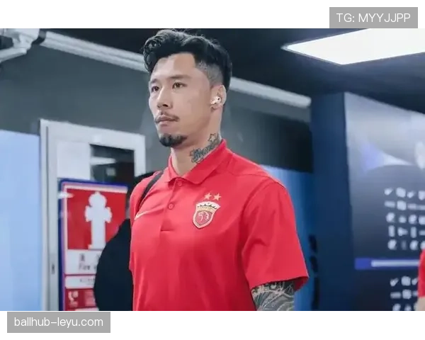 张琳芃：从申花青训到国家队主力右后卫的稳健成长轨迹